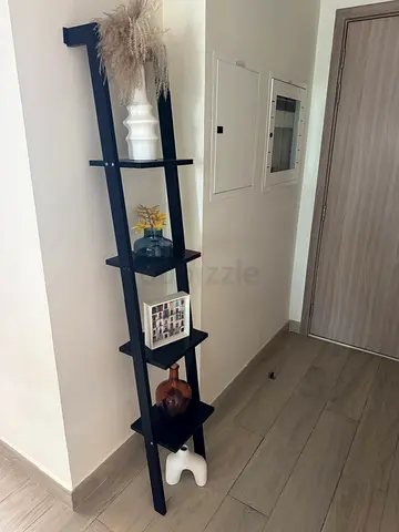 Black Wood Ladder.