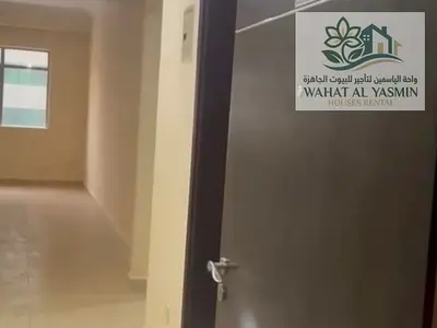 غرفه وصاله / مساحه 90 متر / بلكونه / كورنيش التعاون / قريبه من دبي / الشارقه