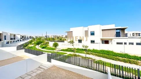 Spacious Layout | Brand New | Family Community