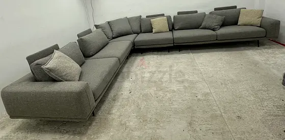 Excellent condition Natuzzi brand corner sofa