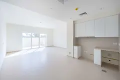 Generous 3 BR | Vacant | Beautiful Garden