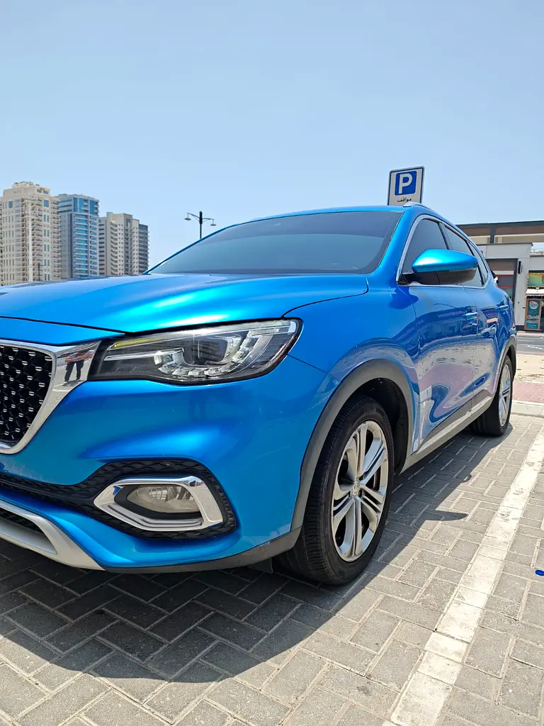 MG HS 2020 — photo 1 of 13
