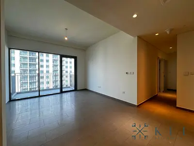 Spacious Two Bedrooms | Boulevard View | Walk To Park