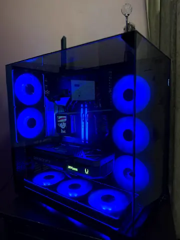 High-End Custom Gaming PC – AMD Ryzen 9 9950X3D / RTX 5080/32 GB DDR5