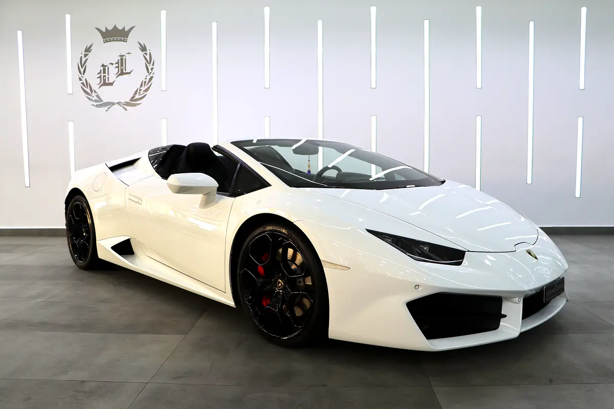 Lamborghini Huracan 2019 — photo 1 of 16