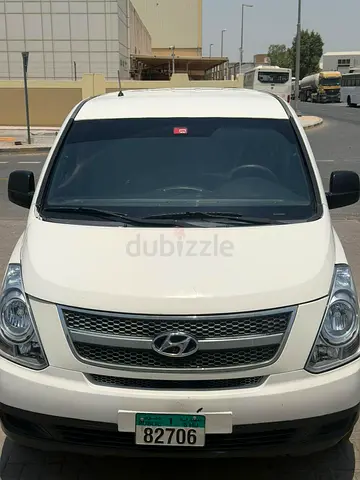 Hyundai H1 GL 2012 GCC Specs - Reliable 9-Seater Van