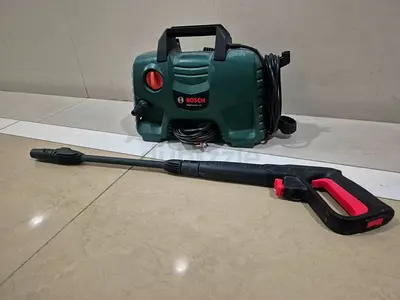 Bosch Portable Electric Pressure Washer - Good Working Condition