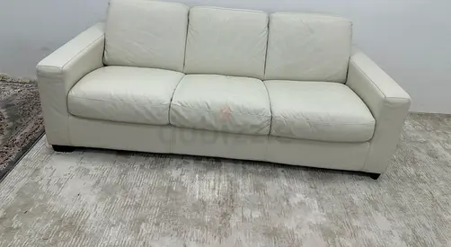 Looks great condition Natuzzi sofabed