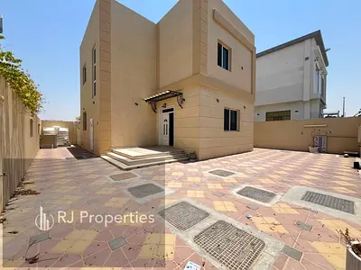 HOT OFFER LUXURY AND VERY SPACIOUS 4BHK VILA WITH ALL MASTER BEDROOM AND WARDROBE WITH MADROOM READY TO MOVE JUST 140k