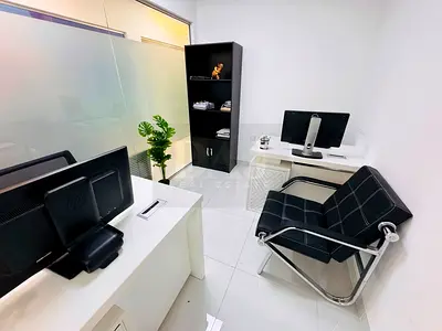 Beautiful Office | Direct From Landlord | Near to Metro Station |