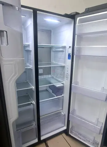 Samsung Twin-Door Side-by-Side Refrigerator with Water Dispenser - Good Condition