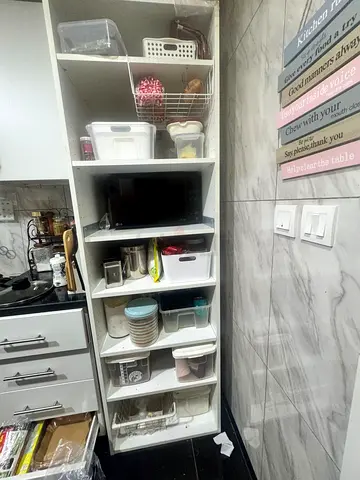 Tall white kitchen pantry/storage shelving unit - slim tower,  With 7 shelves, Excellent condition
