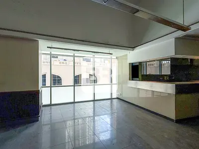 City View | Access 24/7 | Top Area