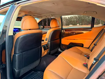 2016 Lexus LS-SERIES — миниатюра 13