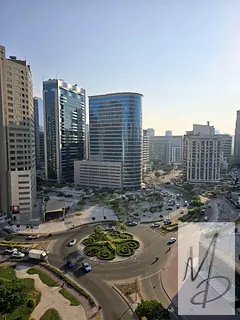 NEAR METRO / HIGH FLOOR / BRIGHT / VACANT SOON