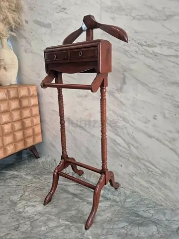 Elegant Teak Wood Cloth Rack