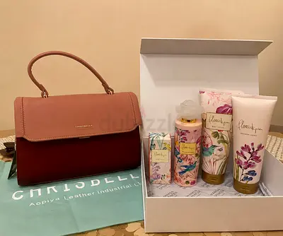 Premium gift set: Chrisbella Two-Tone handbag MS Florentyna Beauty Collection