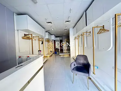 Hot offer on the road luxury shop very prime location business center ready to move only jest 50k