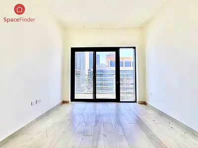 Studio | Bright Unit | High Rise Living | Prime Location