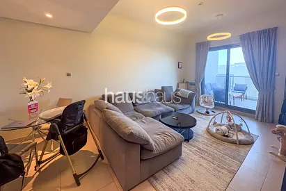 Fully Furnished | Large Layout | Close to Park
