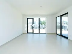 MOTIVATED SELLER | CORNER UNIT | HANDOVER SOON | RESALE