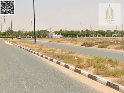 Commercial land in a prime location for investment, freehold ownership