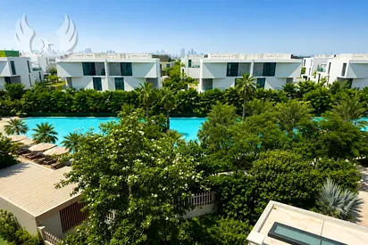 Brand New /Next to the Lagoon /Rooftop Pool /private Elevator
