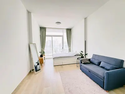 Modern Luminous Studio | High Floor l Furnished & well-maintained