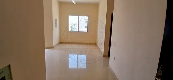 🔥 Special Hot Offer | Spacious 2BHK Flat for Rent | Only AED 33,000/Year 🔥 Description: Spacious and well-maintained 2BHK apartment available for re