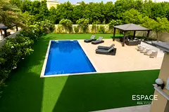 Single Row | Well Maintained | Private Pool