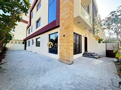 فيلا فسيحة من 3 غرف نوم | حديقة مولبيري | مناظر متعددة | حديقة خاصة