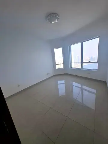1-Bedroom Apartment with Living Room for Annual Rent 📍 Al Shatea Tower, Al Khan Corniche 🚗 Privat