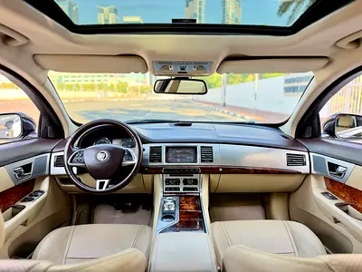 2012 Jaguar XF 照片 15