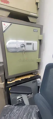 MAF High Quality Digital and Key Office Safe 92 kg digital