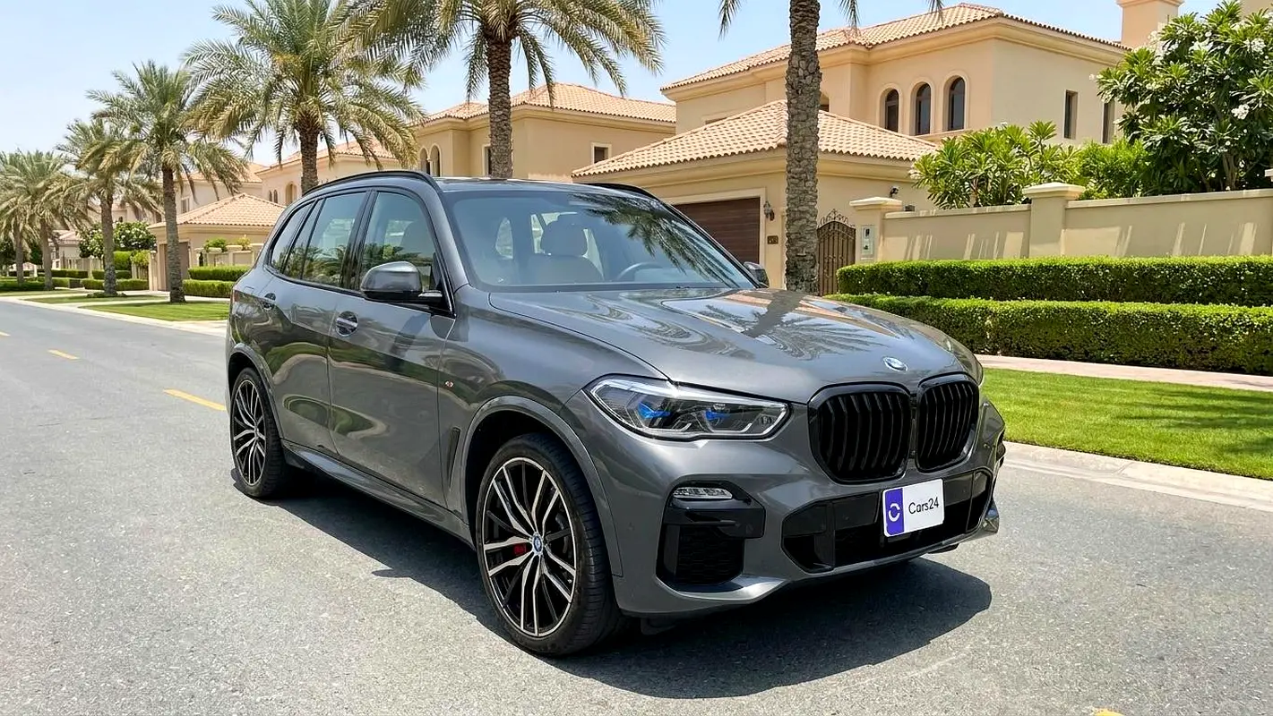 BMW X5 2023 — photo 1 of 13