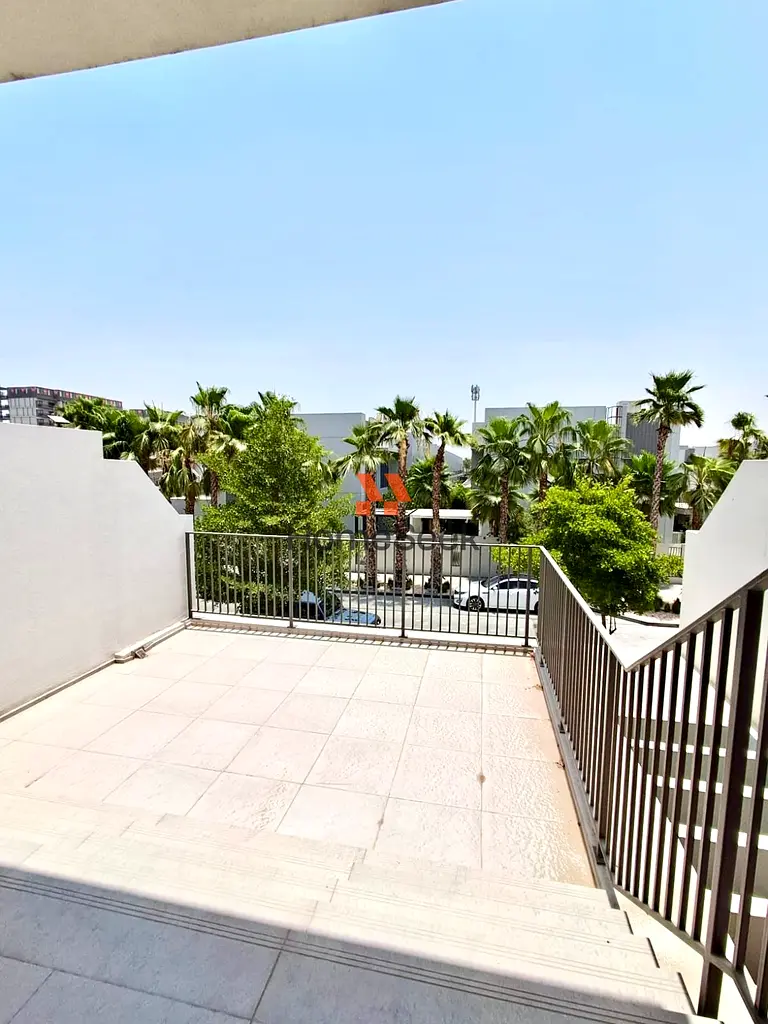 Best Priced Townhouse | Family Living | Vacant