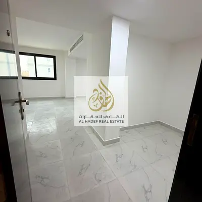 Large studio with a separate kitchen, second-tenant occupancy, located in Al Muntazi 2, Ajman.