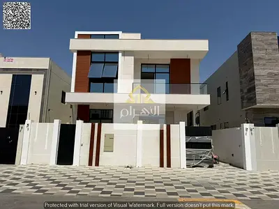 Luxury villa with central air conditioning and custom finishing. Freehold ownership for all nationalities.