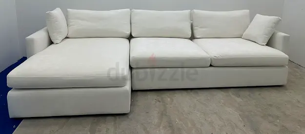 Excellent condition cratebarrel sofa