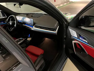 2024 BMW IX1 照片 15