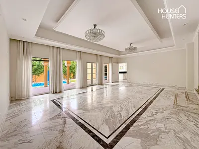 Private Swimming Pool | Large Plot | Vacant Now
