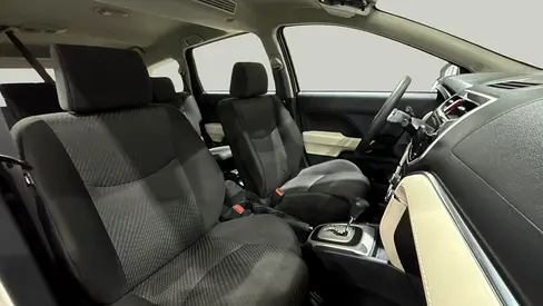صورة 6 لـ 2023 Toyota RUSH