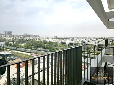 Spacious 1 BR Apt near to Hills Mall and Park