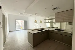 Ellington | Pool View | Premium 1BR