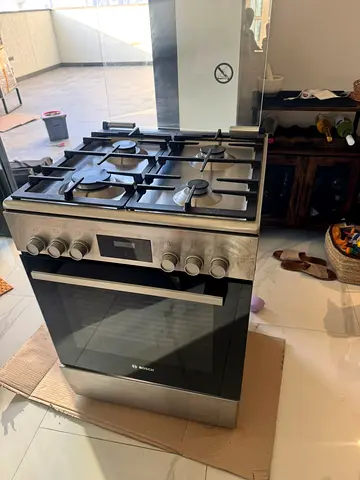 Bosch 4 Gas burner Cooker With Electric Oven 60x60cm Stainless Steel
