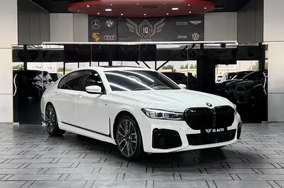AED 2,600 P.M | 2022 BMW M760Li xDrive | Under BMW Warranty | GCC |