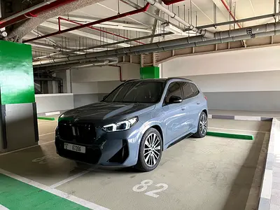 2024 BMW IX1 照片 1