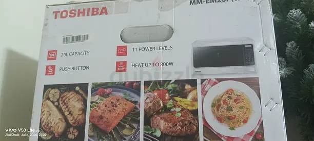 Toshiba 20L Microwave Oven - 800W, 11 Power Levels (Boxed)