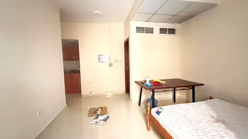 Lavish Studio Prime Location Near Safari Mall Old Muwailah Sharjah
