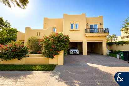 5 Bed + Maids | Vacant Now | Large Plot